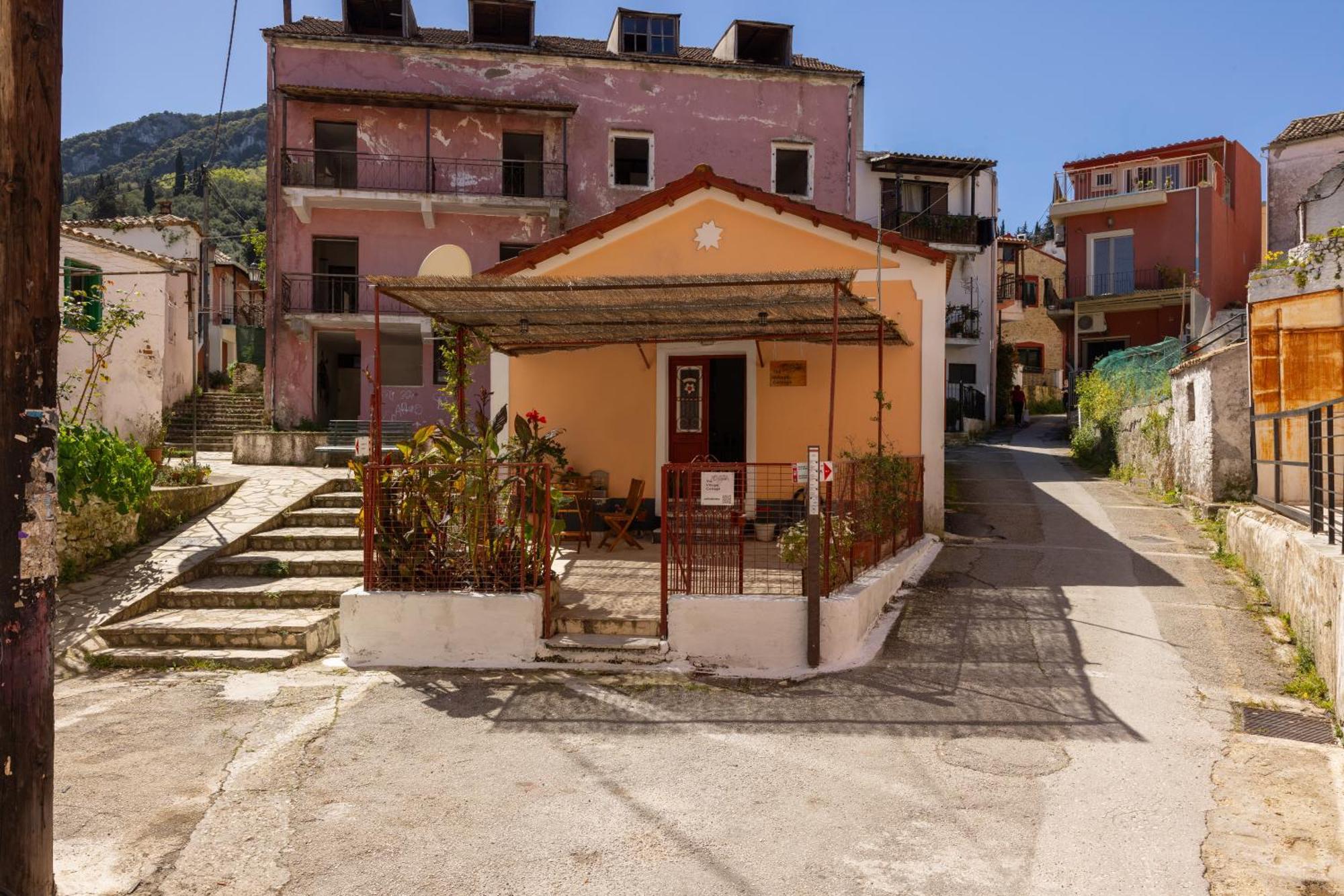 The Village Cottage - Benitses Benitses  Bagian luar foto