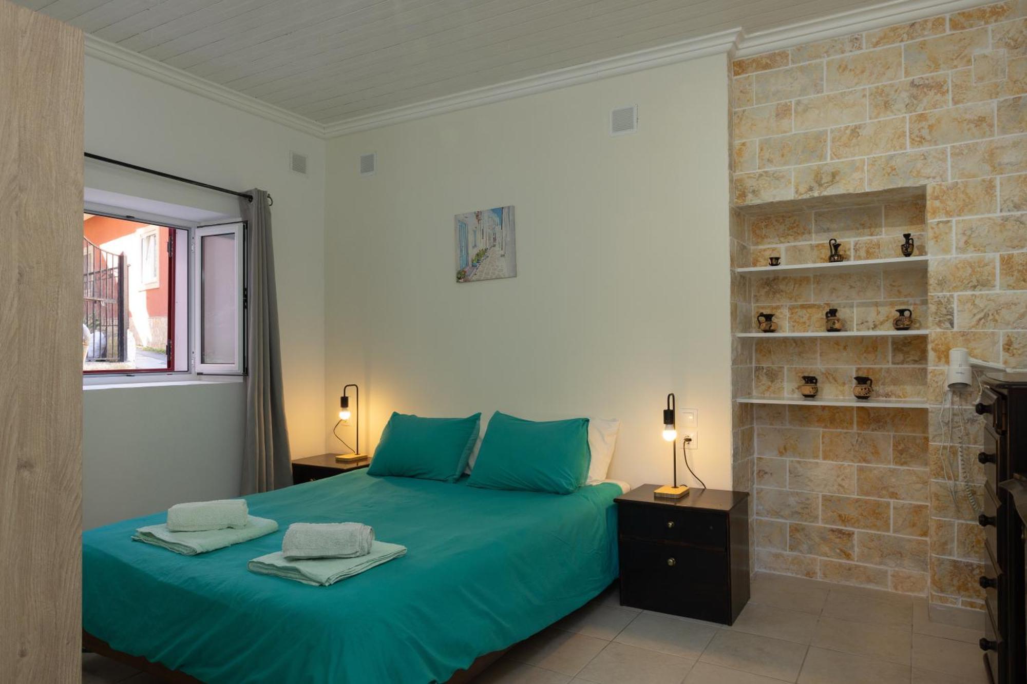 The Village Cottage - Benitses Benitses  Bagian luar foto
